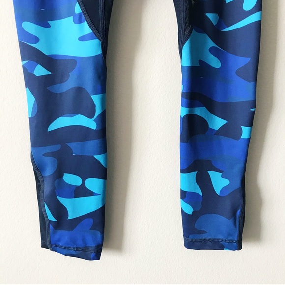 Zyia Navy Camo Mesh Light n Tight Leggings Blue 2 - Picture 6 of 12
